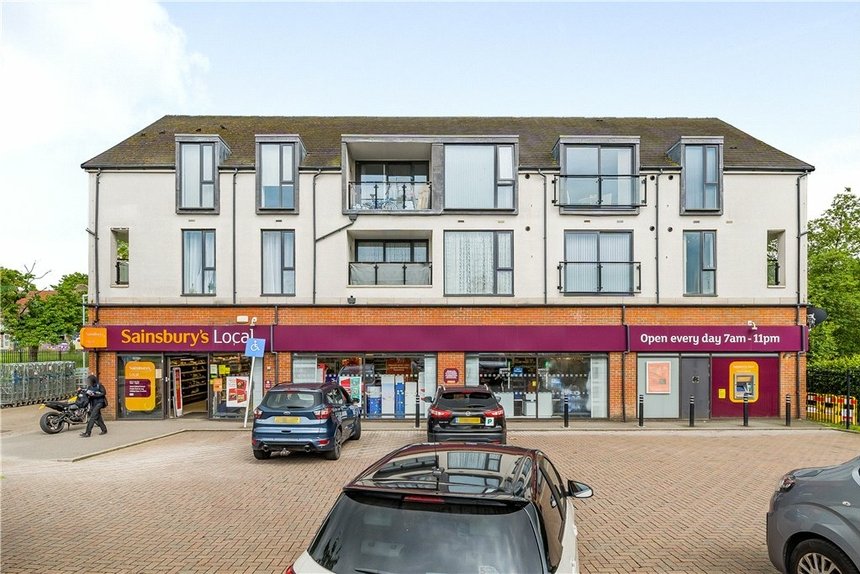 sold ealing road london 32798 - Gibbs Gillespie