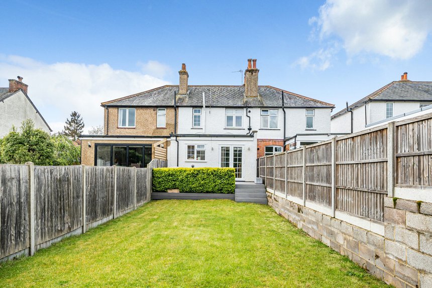 for sale orchard grove london 32812 - Gibbs Gillespie