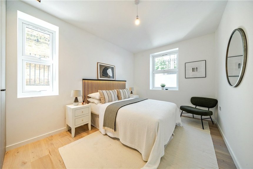 for sale sutherland road london 32814 - Gibbs Gillespie