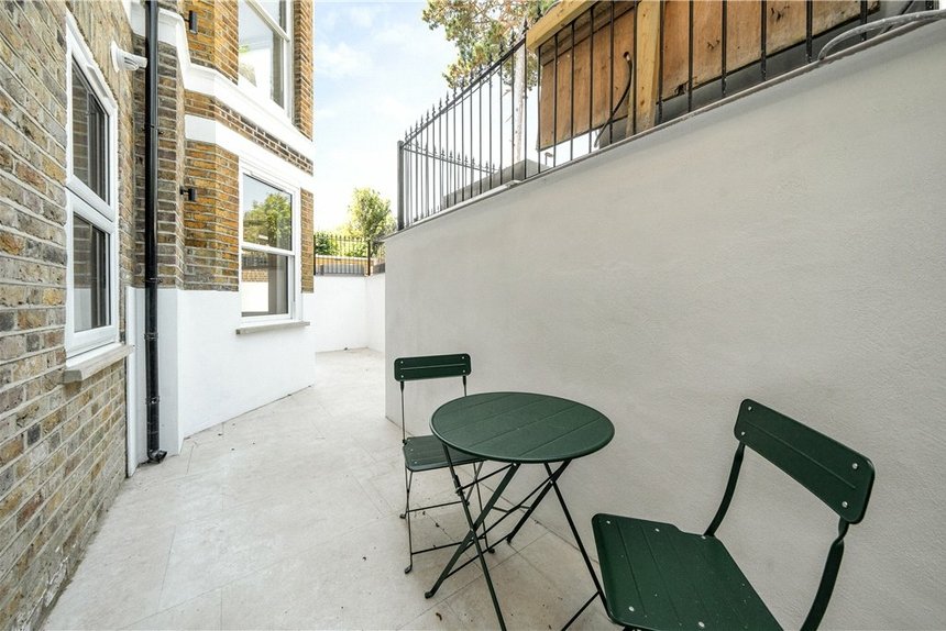 for sale sutherland road london 32814 - Gibbs Gillespie