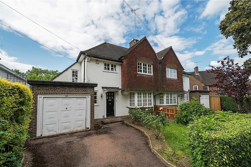 sold marsworth avenue london 32820 - Gibbs Gillespie