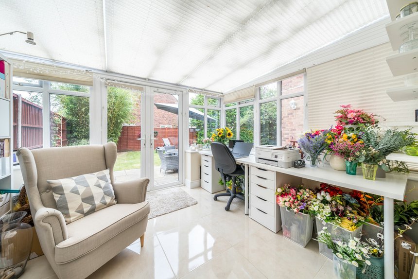 under offer tubwell road london 32827 - Gibbs Gillespie