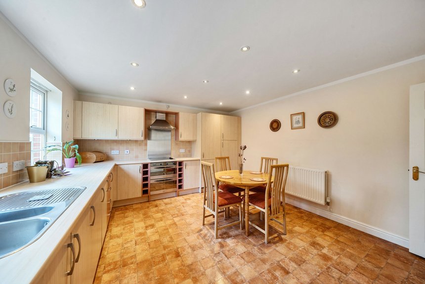 sold ducks hill road london 32832 - Gibbs Gillespie