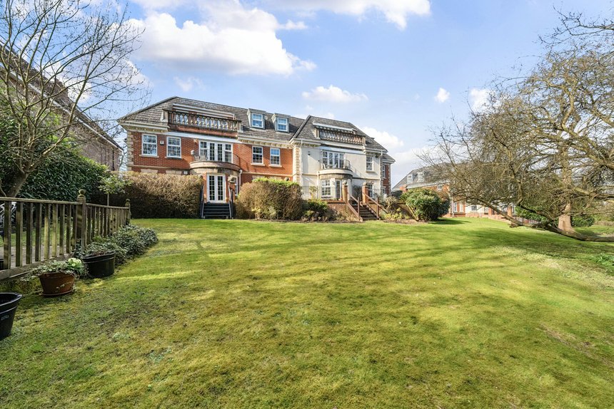 sold ducks hill road london 32832 - Gibbs Gillespie