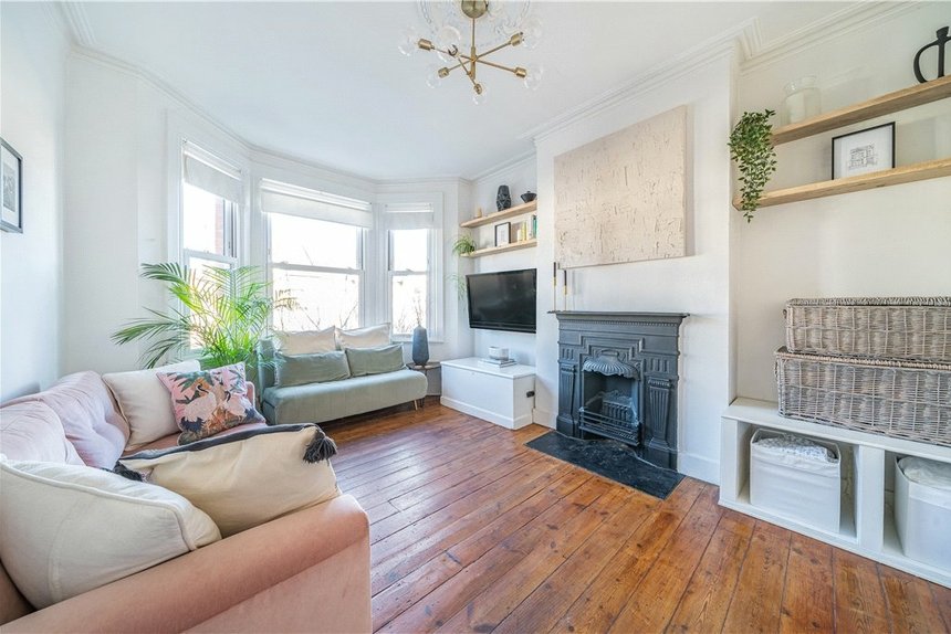 under offer murray road london 32835 - Gibbs Gillespie