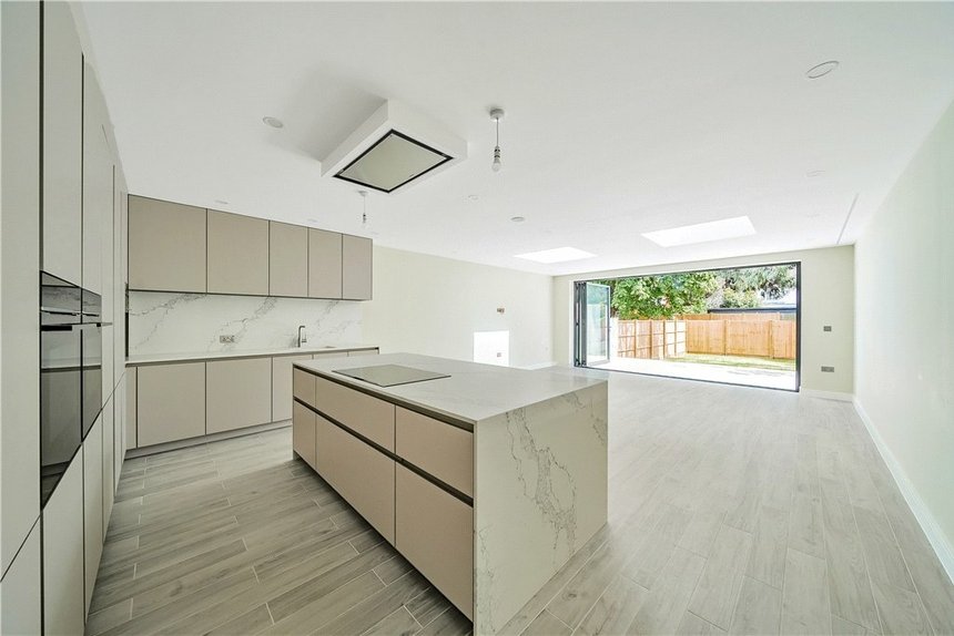 for sale wellington avenue london 32886 - Gibbs Gillespie