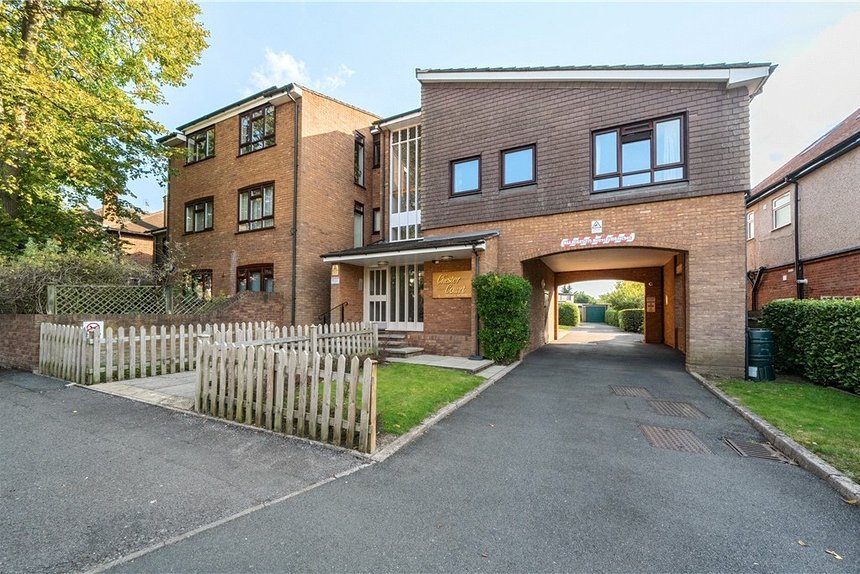 under offer chester court london 32909 - Gibbs Gillespie