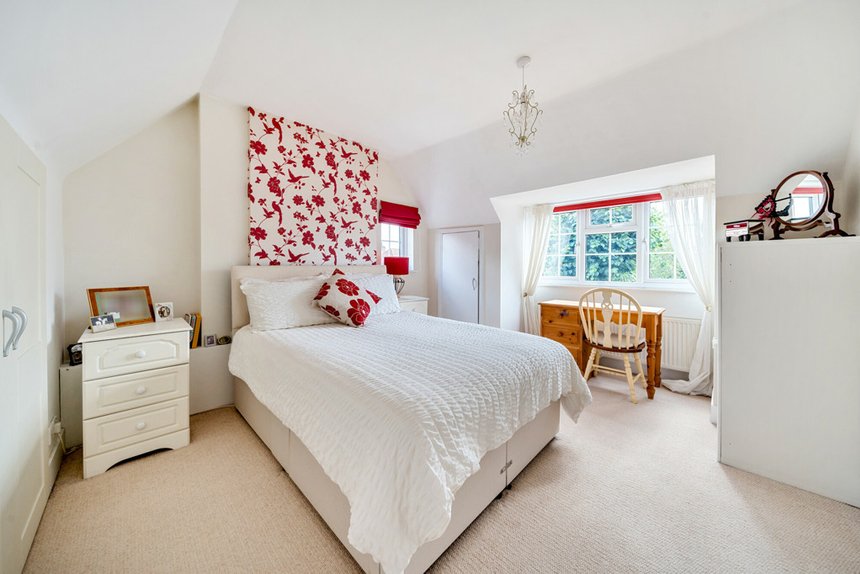 for sale layters avenue london 32913 - Gibbs Gillespie