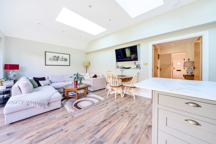 for sale layters avenue london 32913 - Gibbs Gillespie