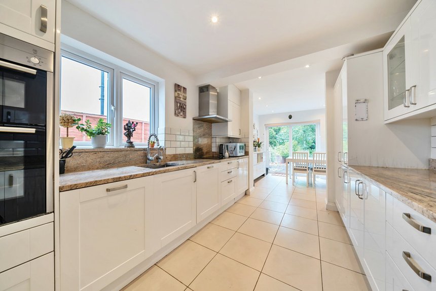 for sale brookdene avenue london 32914 - Gibbs Gillespie