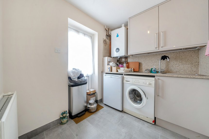 under offer mansfield avenue london 32923 - Gibbs Gillespie