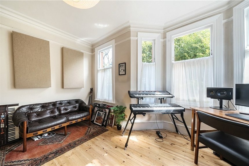 for sale woodfield avenue london 32924 - Gibbs Gillespie