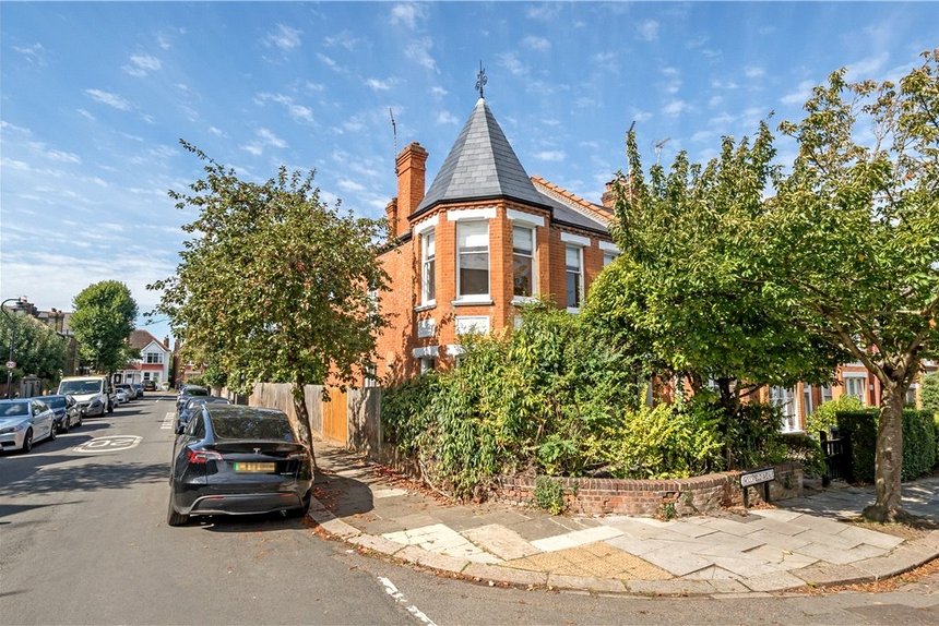 for sale woodfield avenue london 32924 - Gibbs Gillespie