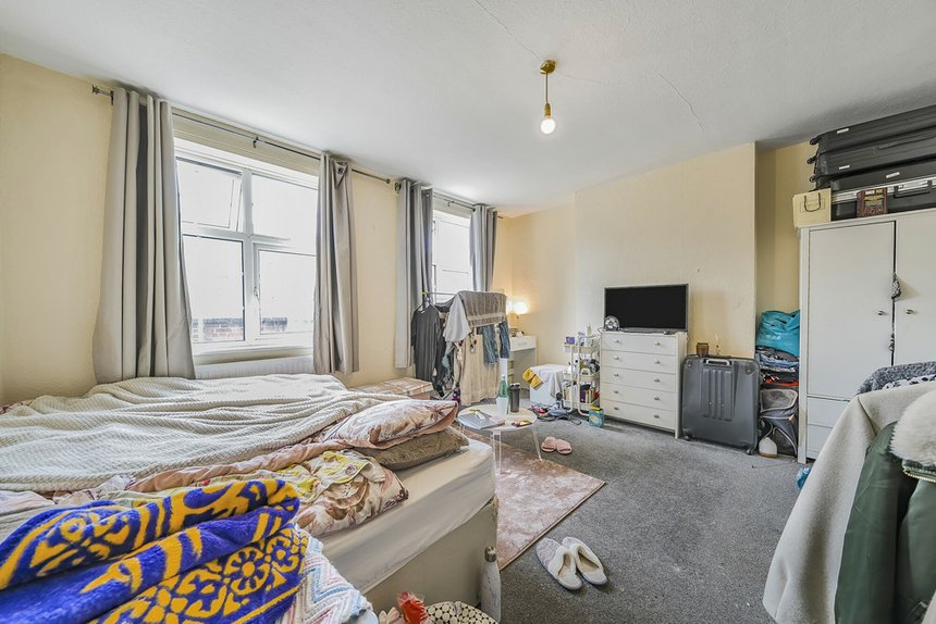 sold park way london 32943 - Gibbs Gillespie