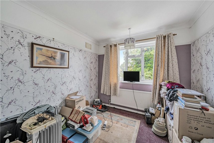 under offer richmond gardens london 32950 - Gibbs Gillespie