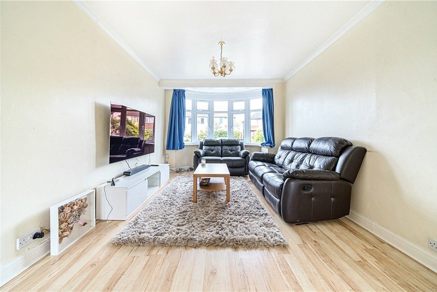 for sale barmouth avenue london 32952 - Gibbs Gillespie