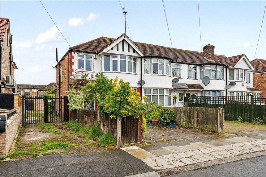 for sale barmouth avenue london 32952 - Gibbs Gillespie