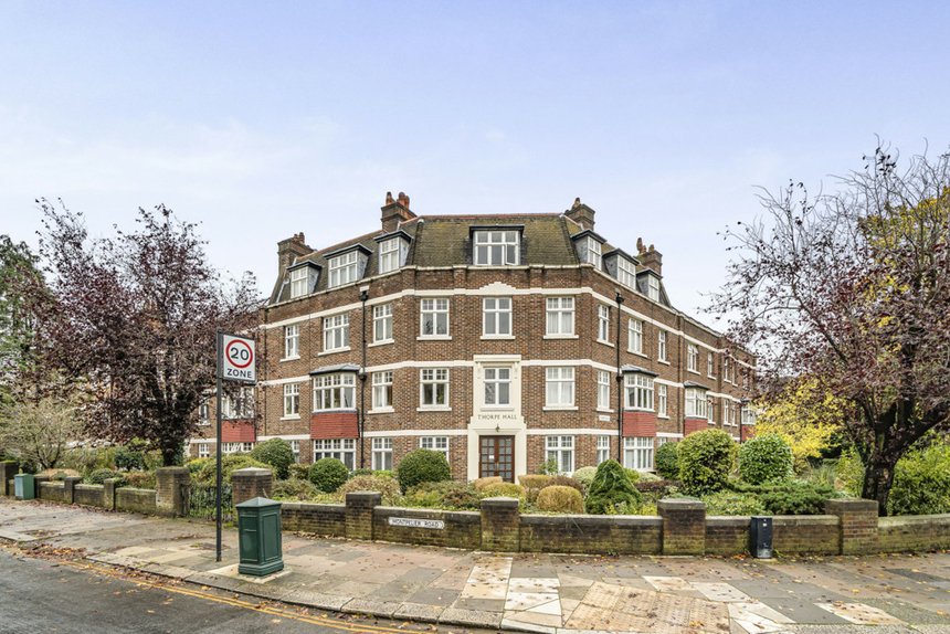 under offer eaton rise london 32954 - Gibbs Gillespie