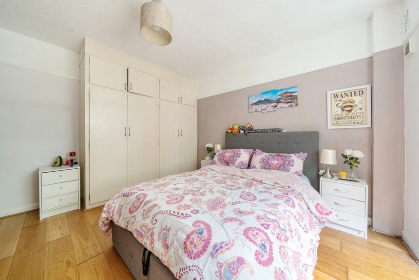 for sale hastings road london 32988 - Gibbs Gillespie