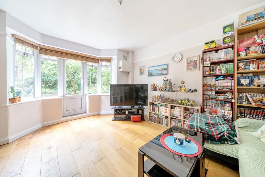 for sale hastings road london 32988 - Gibbs Gillespie