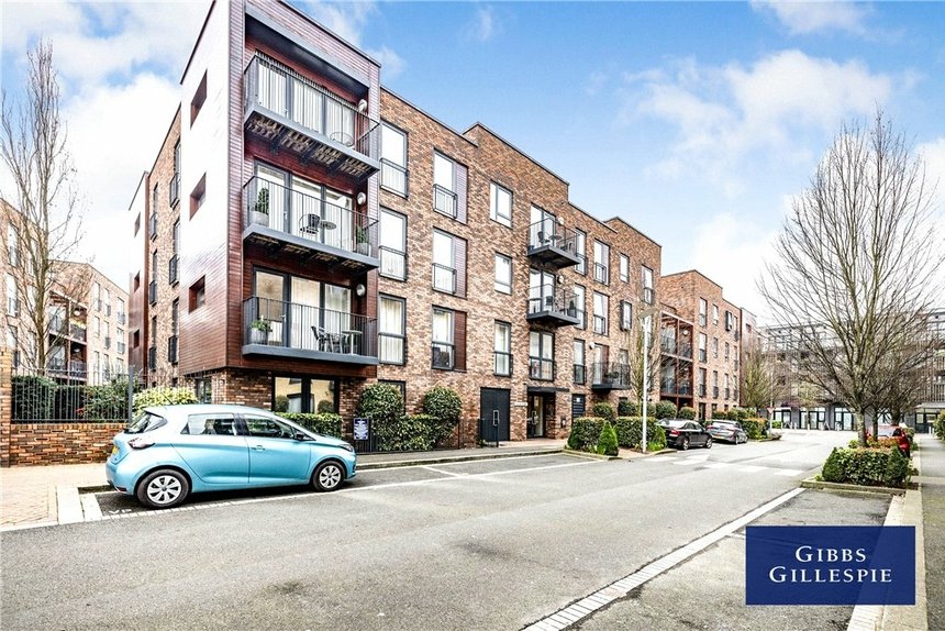 for sale unwin way london 32991 - Gibbs Gillespie