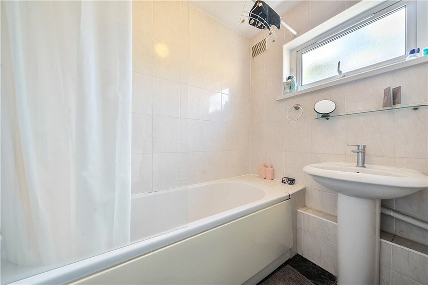 sold cheriton close london 32993 - Gibbs Gillespie