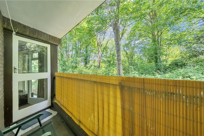 for sale garrick close london 33032 - Gibbs Gillespie