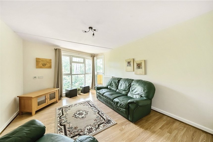 for sale garrick close london 33032 - Gibbs Gillespie