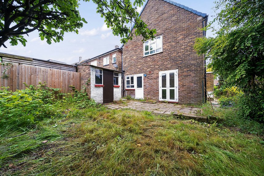 sold river close london 33039 - Gibbs Gillespie