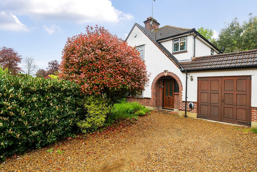 for sale court road london 33048 - Gibbs Gillespie