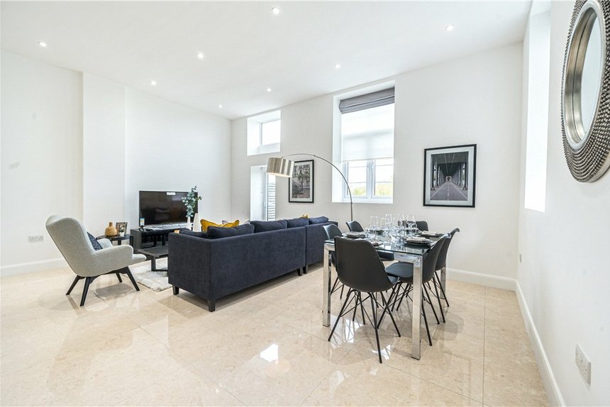 sold grand approach london 33060 - Gibbs Gillespie