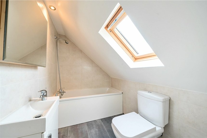 for sale kirby close london 33114 - Gibbs Gillespie