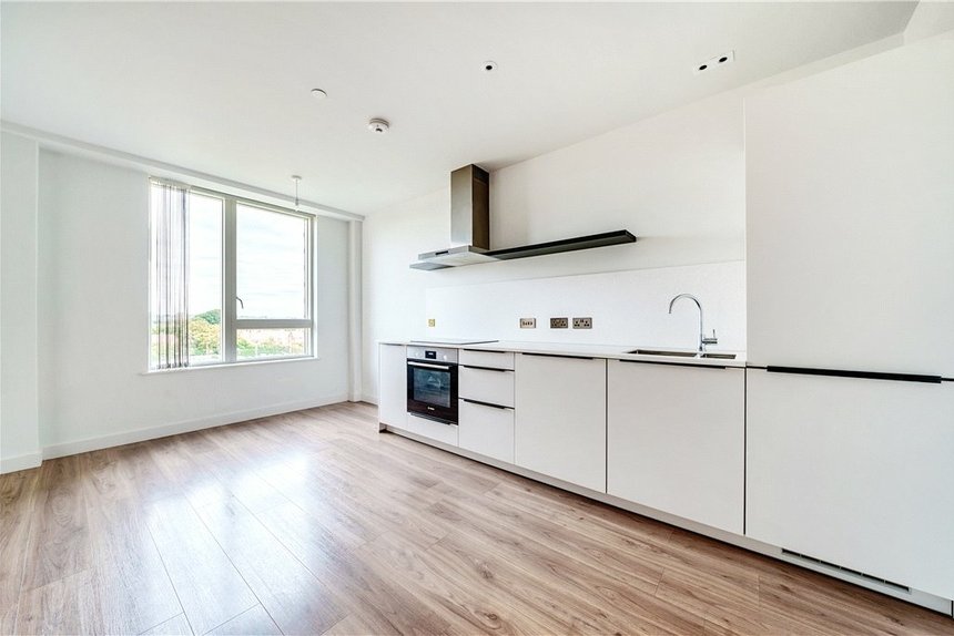 sold taona house london 33138 - Gibbs Gillespie