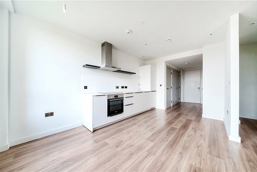 sold taona house london 33138 - Gibbs Gillespie