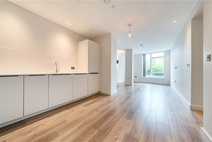 sold taona house london 33139 - Gibbs Gillespie