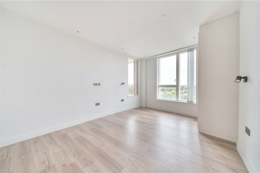 sold taona house london 33141 - Gibbs Gillespie