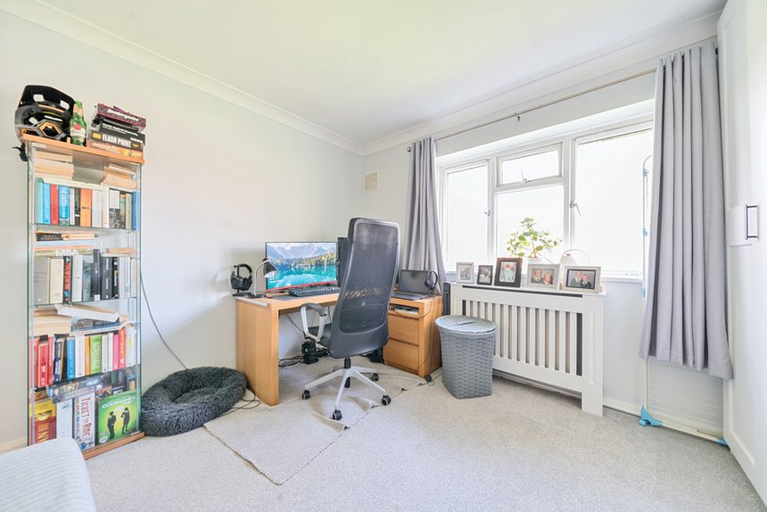 sold elm tree close london 33156 - Gibbs Gillespie