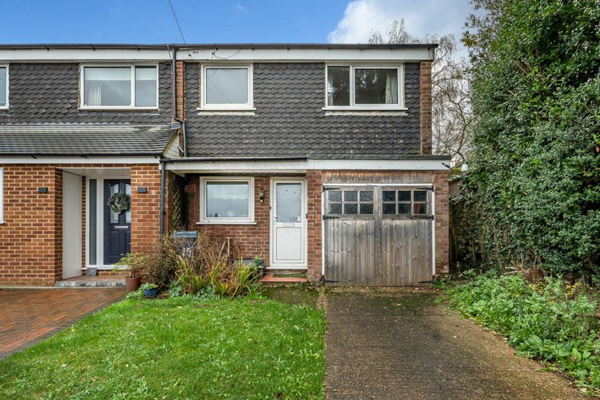 sold vale close london 33252 - Gibbs Gillespie