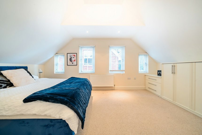 for sale lidgould grove london 33273 - Gibbs Gillespie