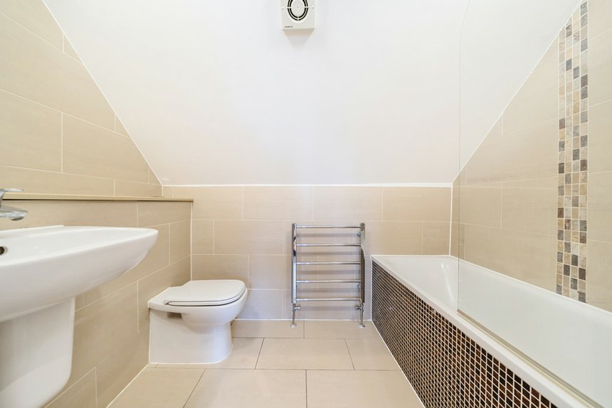 for sale lidgould grove london 33273 - Gibbs Gillespie