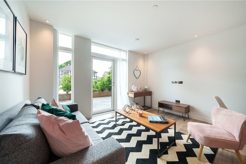 sold taona house london 33288 - Gibbs Gillespie