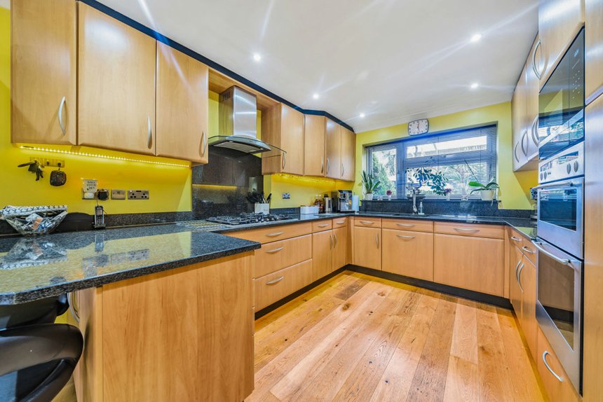 sold church hill london 33311 - Gibbs Gillespie