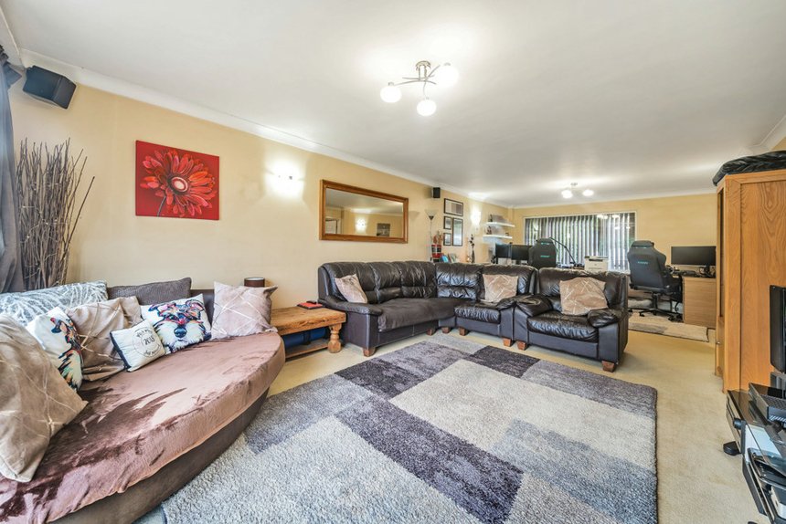 sold church hill london 33311 - Gibbs Gillespie