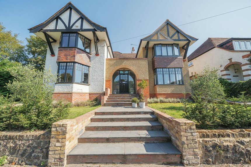 for sale cedars avenue london 33330 - Gibbs Gillespie