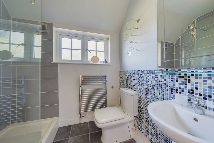 for sale cedars avenue london 33330 - Gibbs Gillespie