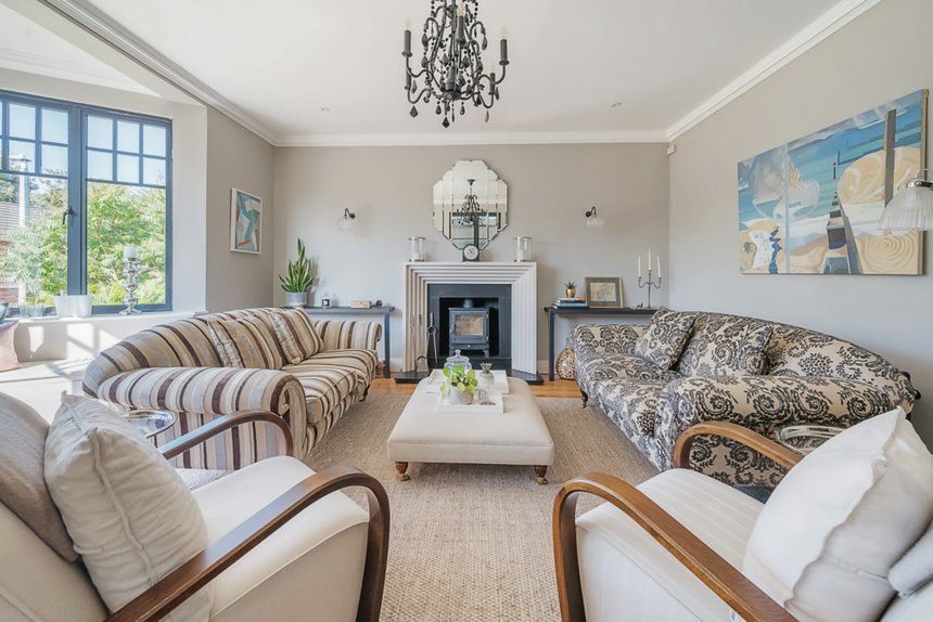 for sale cedars avenue london 33330 - Gibbs Gillespie