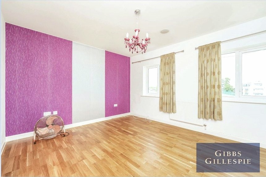 sold varcoe gardens london 33426 - Gibbs Gillespie