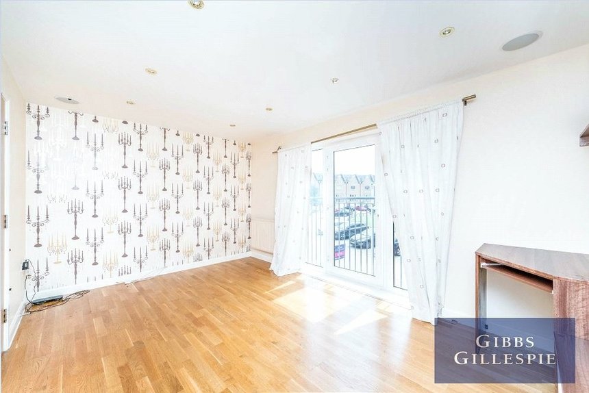 sold varcoe gardens london 33426 - Gibbs Gillespie