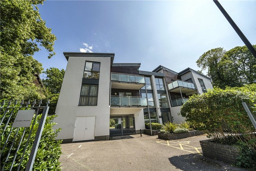 sold apartment 6 london 33456 - Gibbs Gillespie