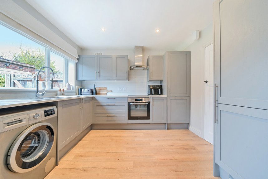 for sale acacia avenue london 33497 - Gibbs Gillespie